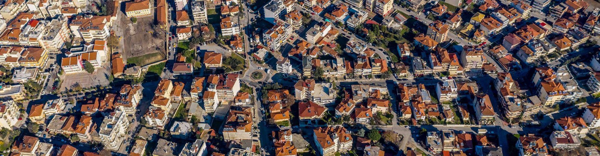 Street parking in Kateríni, GR
