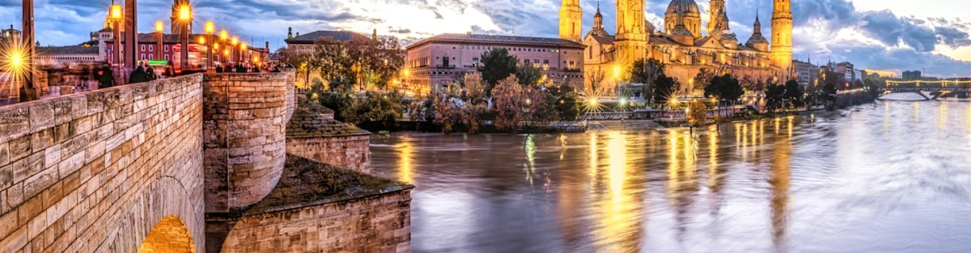 Zaragoza, ES
